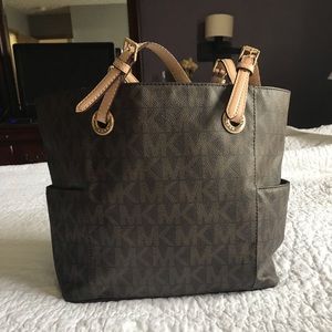 Michael Kors logo tote